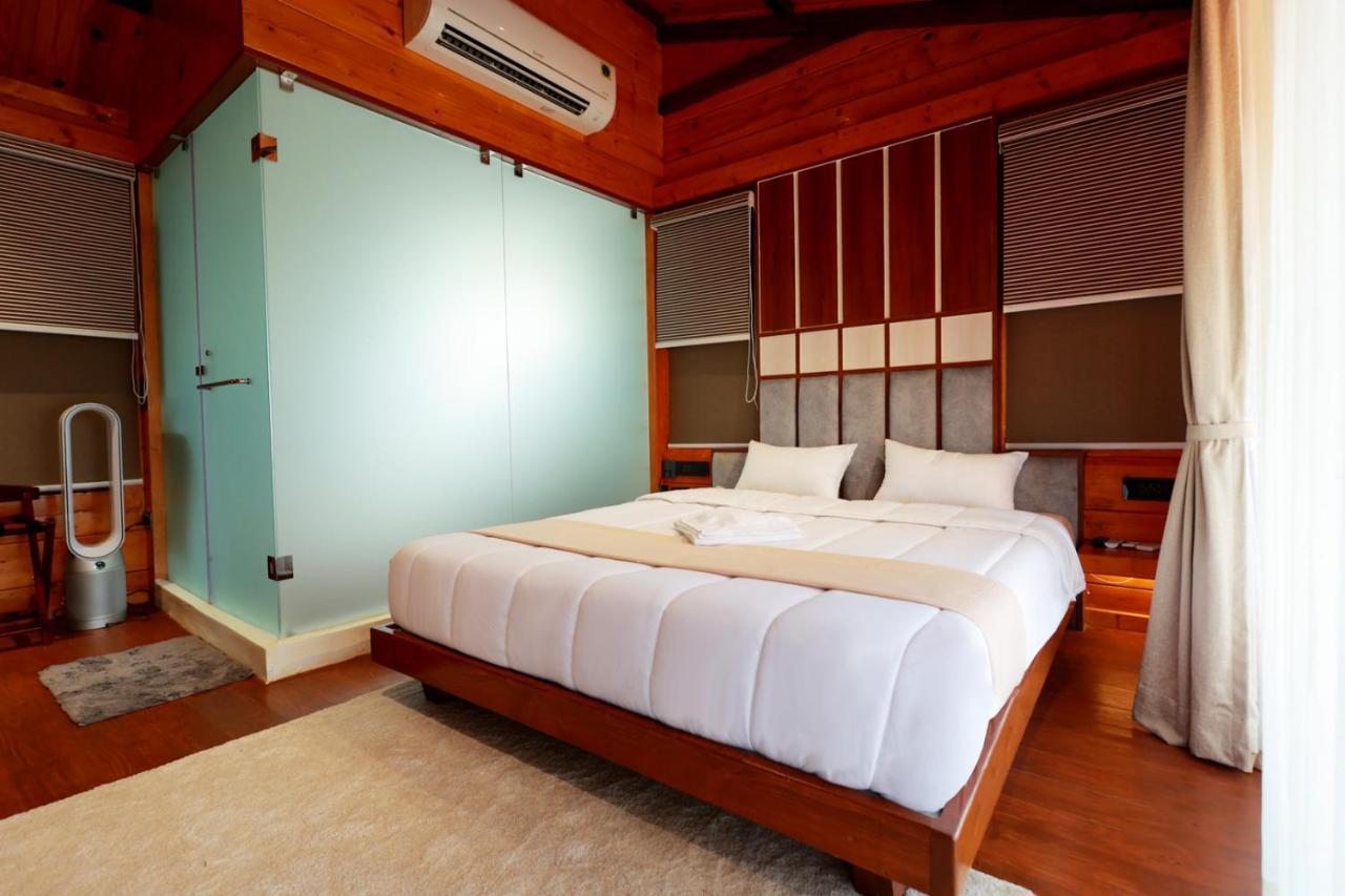 Wooden Ecr Sea Resort Pondichéry Extérieur photo